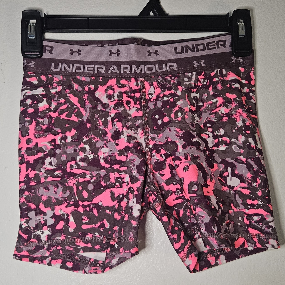 Under Armour UA girls youth size m M Fitted Shorts NWT ACTIVE PINK